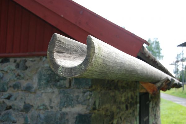 Wooden Gutter Repair in Westlake